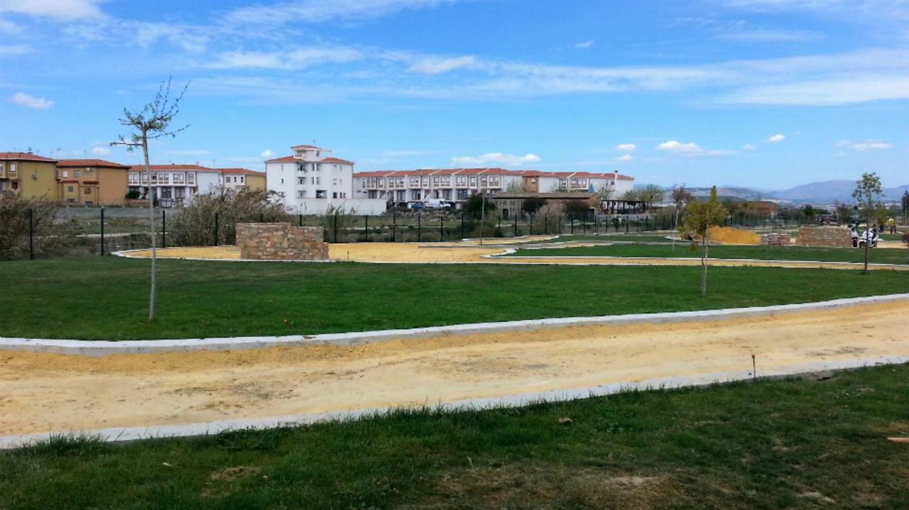 Home&Holidays Las Gabias, Granada מראה חיצוני תמונה